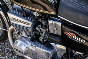 Image 18/25 of Suzuki GT 550 II (1976)