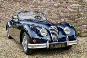 Image 47/50 de Jaguar XK 140 DHC (1957)