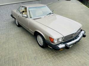 Bild 5/36 von Mercedes-Benz 560 SL (1989)
