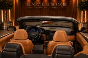 Bild 17/59 von Maserati GranCabrio 4.7 (2010)