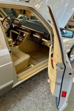 Afbeelding 33/73 van Mercedes-Benz 380 SE (1984)