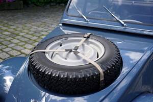 Image 18/43 of Citroën 2 CV Sahara 4x4 (1964)