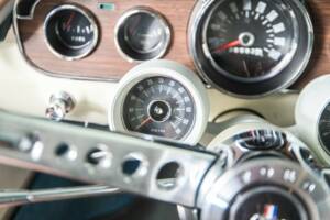 Image 25/50 of Ford Mustang 289 (1966)