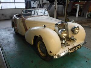 Image 6/24 de Triumph 2000 Roadster (1948)