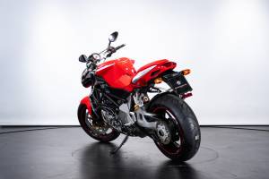 Image 2/47 of MV Agusta DUMMY (2006)