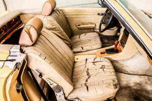 Bild 27/34 von Mercedes-Benz 380 SL (1982)
