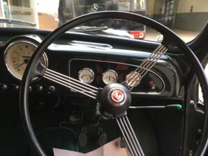 Bild 4/4 von Morris Minor 1000 Traveller (1963)