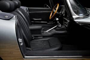 Image 10/17 de Jaguar E-Type (1970)