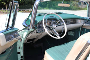 Immagine 26/40 di Cadillac 62 Convertible (1956)