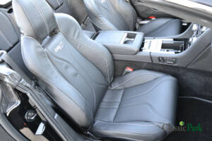 Imagen 36/50 de Aston Martin DBS Volante (2010)