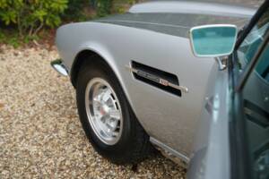 Bild 27/50 von Aston Martin V8 (1974)