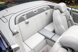 Image 30/41 of Mercedes-Benz SL 55 AMG (2003)