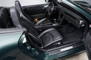 Immagine 35/41 di Porsche 911 Carrera 4S (2008)