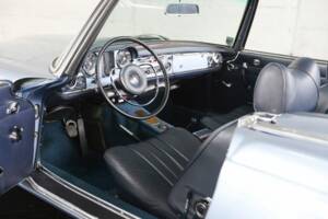 Immagine 17/40 di Mercedes-Benz 230 SL (1966)