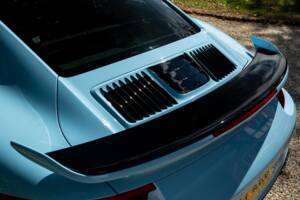 Image 34/48 of Porsche 911 Turbo S Exclusive (2017)