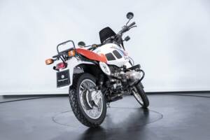 Image 4/50 de BMW DUMMY (1985)