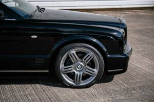 Image 21/29 de Bentley Azure T (2010)