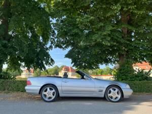 Image 55/91 of Mercedes-Benz SL 320 "Final Edition" (2001)