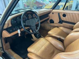 Bild 11/28 von Porsche 911 Turbo 3.0 (1976)