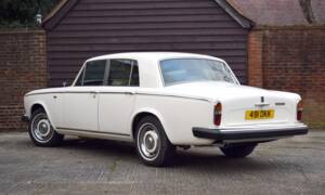 Image 3/50 of Rolls-Royce Silver Shadow II (1979)