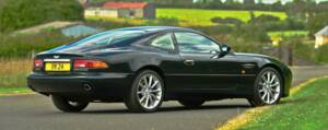 Image 11/50 of Aston Martin DB 7 Vantage (2000)