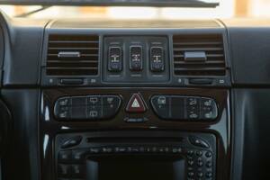 Image 45/48 de Mercedes-Benz G 400 CDI (SWB) (2002)