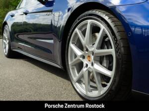 Bild 13/33 von Porsche Panamera 4 E-Hybrid (1900)
