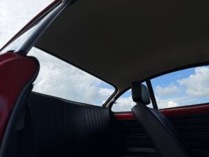 Bild 44/78 von Volkswagen Karmann Ghia 1600 (1970)