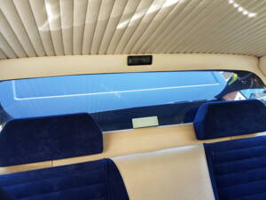 Bild 22/166 von Ferrari Dino 208 GT4 (1975)