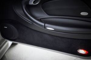 Imagen 74/98 de Porsche 911 Carrera 4S (2004)