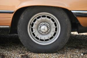 Bild 13/50 von Mercedes-Benz 350 SLC (1972)
