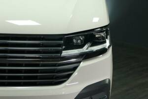 Image 41/50 of Volkswagen T6 Multivan 2.0 TDI (2020)