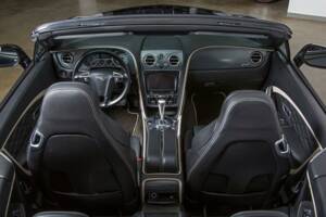 Immagine 21/23 di Bentley Continental GTC Speed (2015)