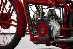 Immagine 16/50 di Moto Guzzi 250 SS (1930)