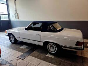 Image 10/15 de Mercedes-Benz 350 SL (1972)