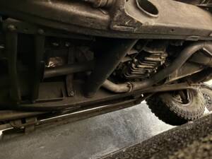 Immagine 20/23 di Mercedes-Benz 230 GE (SWB) (1987)