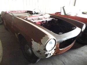 Image 2/33 of FIAT 1500 S (1960)