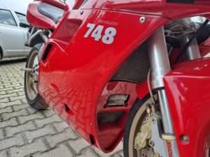Immagine 28/37 di Ducati 748 S (2000)
