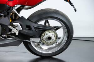 Image 22/50 de MV Agusta DUMMY (2004)