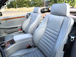 Imagen 21/30 de Jaguar XJ-S Convertible (1989)