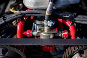 Image 30/44 of Alfa Romeo 75 3.0 V6 QV (1989)