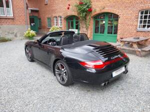 Bild 3/15 von Porsche 911 Carrera 4S (2011)