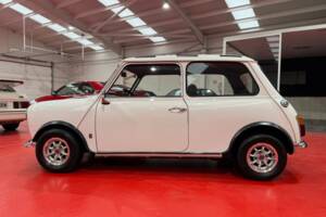 Imagen 3/47 de Mini 850 (1971)