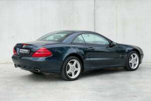 Image 4/45 de Mercedes-Benz SL 350 (2003)