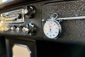 Bild 18/21 von MG MGC GT (1968)