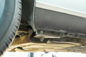 Bild 47/50 von BMW 320i (1981)