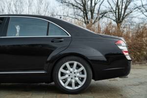 Bild 15/50 von Mercedes-Benz S 600 L (2007)