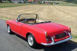 Afbeelding 7/34 van FIAT 1500 S (1960)