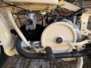 Image 4/40 of Moto Guzzi Alce (1945)