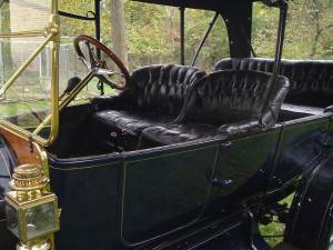 Immagine 4/32 di Overland Fore-Door Touring (1912)